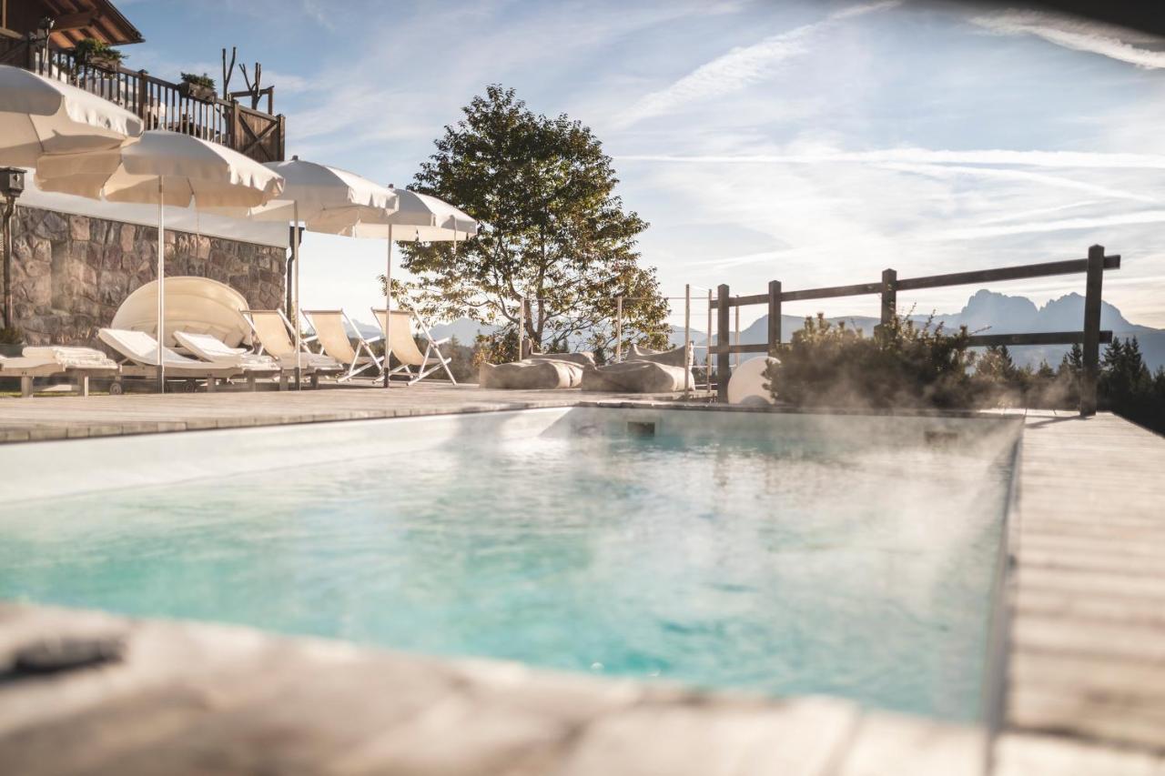 Hotel Tann Колалбо Екстериор снимка